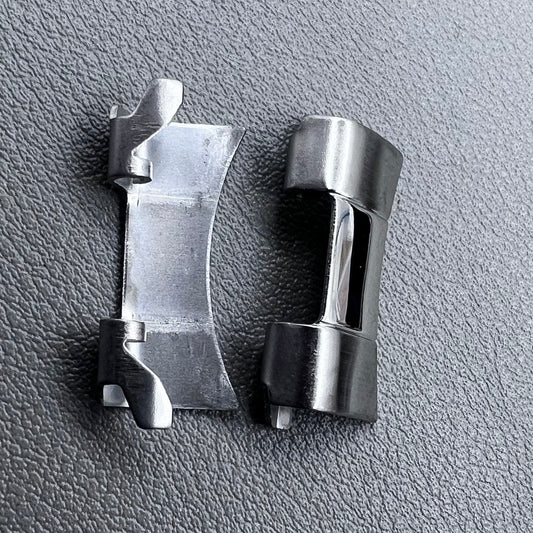 4 PIECES Silver S/S Curved End Links Spring Bars Bracelet Watch Band Strap