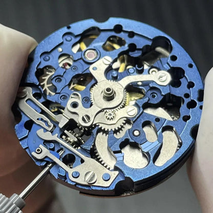Mouvement mécanique automatique Miyota bleu + argent creux 8N24 fabriqué au Japon