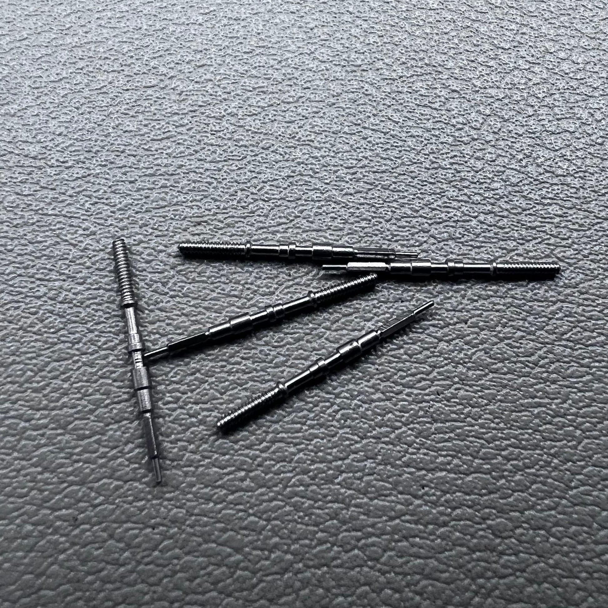Set of 5 watch winding stems compatible with 7S26 automatic movement for mechanical watches.