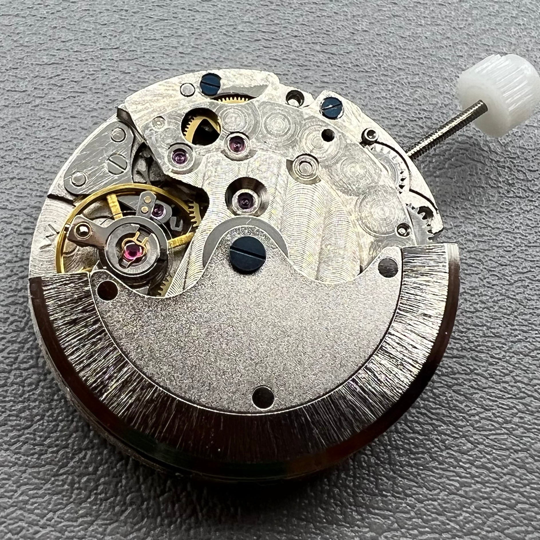 Mingzhu 8205 mechanisches Uhrwerk mit kleiner Sekunde bei 9 Uhr, zwei Zeiger, pr�zises Uhrwerk