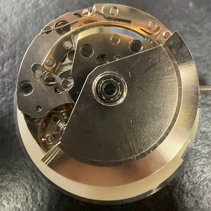 Chinese Dandong 7750 automatic watch movement with day-date, 10.45mm height, precise mechanical timekeeping.