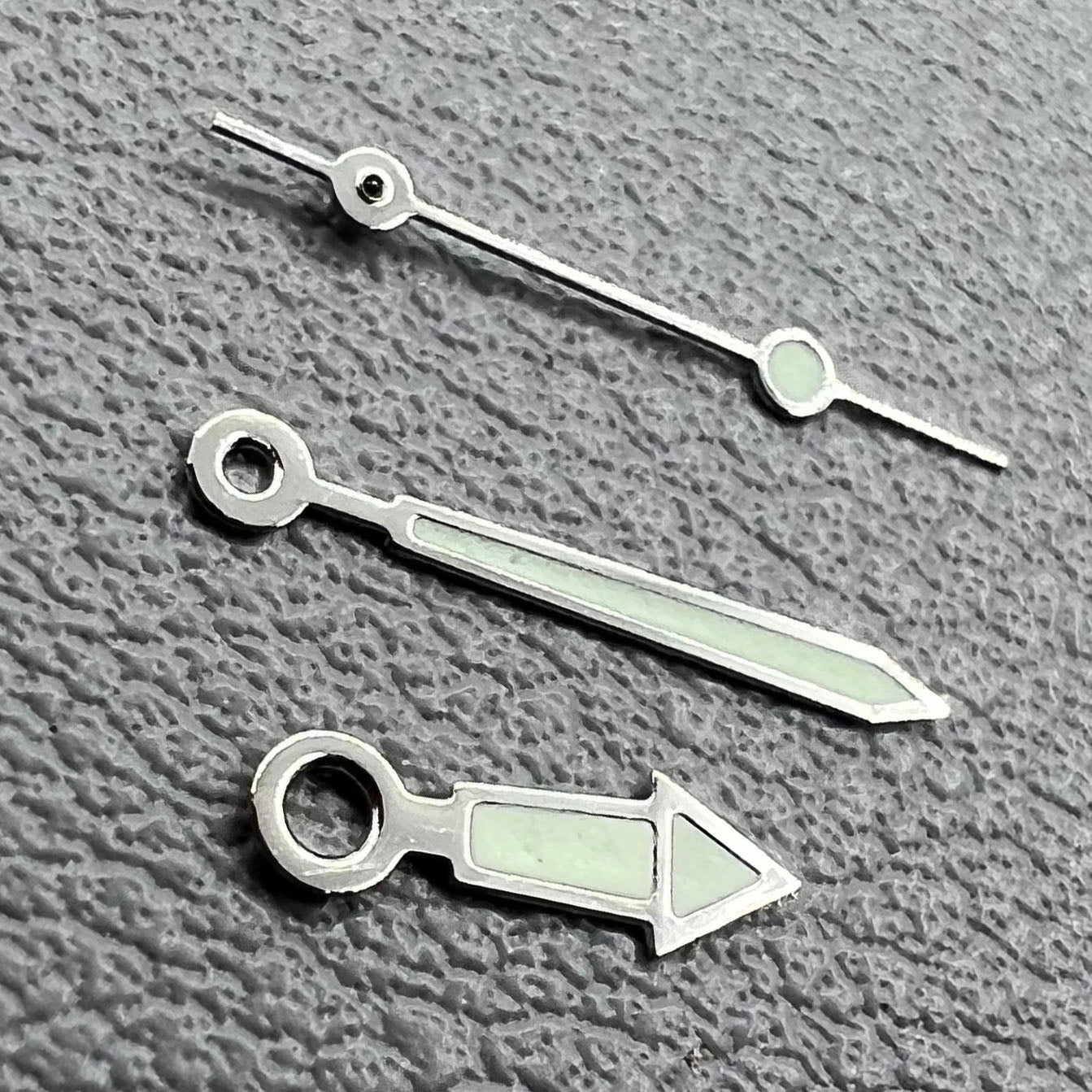Luminous watch hands set for Miyota 2035 movement, 2 sets per pack, ideal for watch repairs - NO.3230
