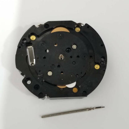 Hattori Epson VD32A quartz watch movement, precision Japanese repair part for timepieces.