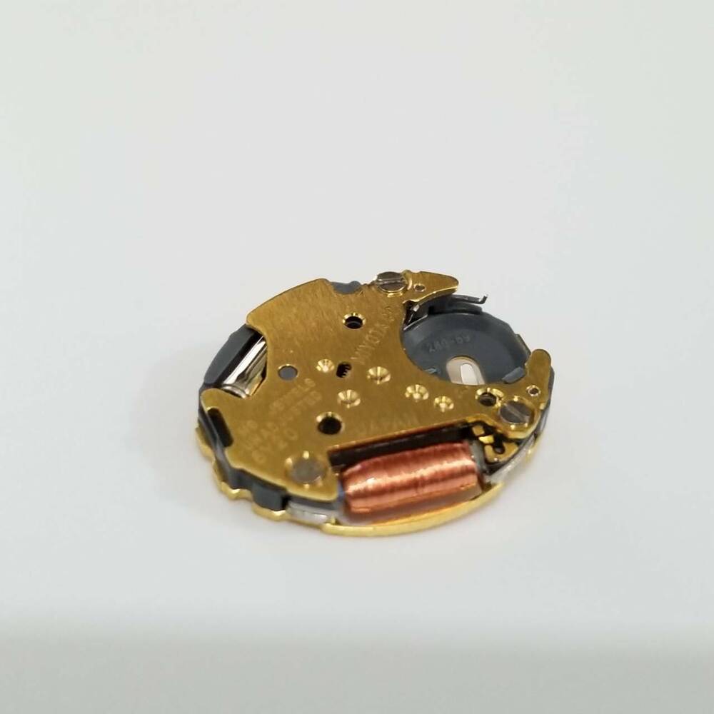 Miyota 5Y20 quartz watch movement replacement for precise watch accessory repairs.