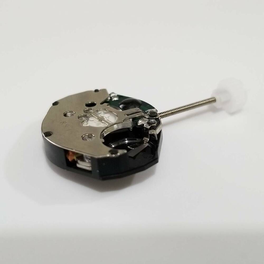Set of 5 SUNON SL68 quartz watch movements for accurate timekeeping in watch repairs.