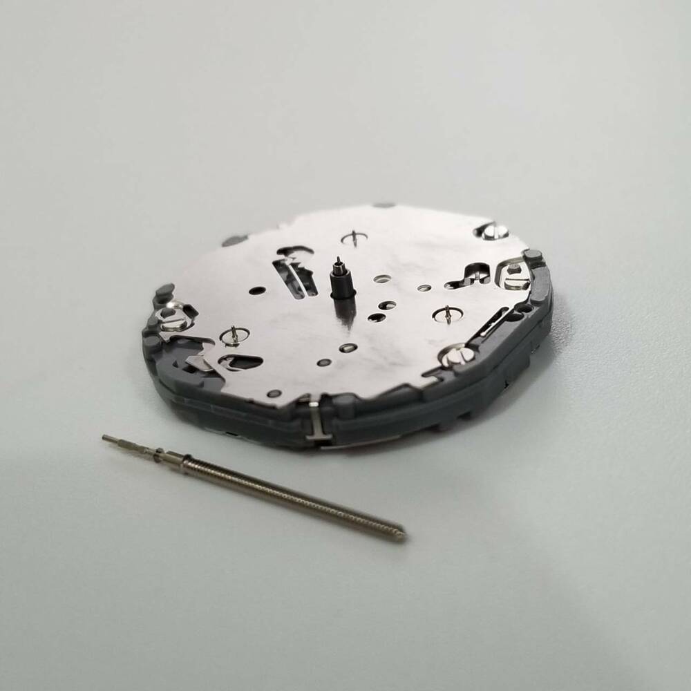 Hattori Epson VH68 quartz watch movement for precise Japan-made repairs and replacements.