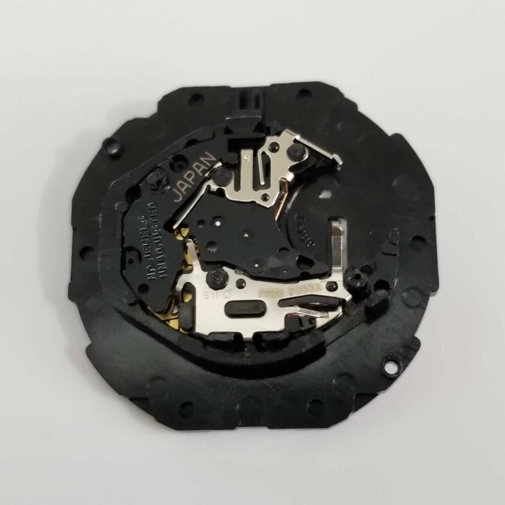 Hattori Epson TMI PC33 quartz watch movement, precision Japan-made replacement for watch repairs.