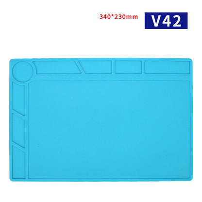 Heat-resistant soldering mat for watch repair featuring silicon surface, ideal for precise soldering tasks.