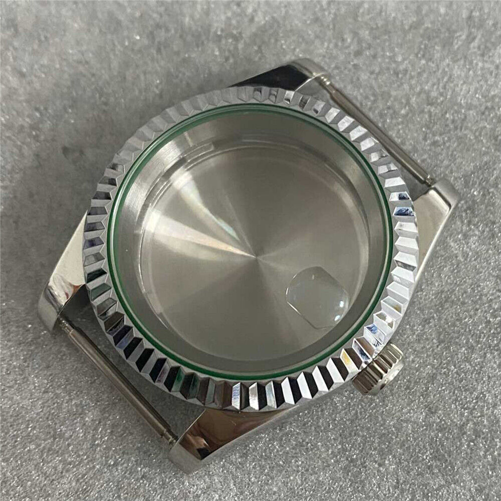 39MM stainless steel watch case with sapphire glass and solid back for NH35/NH36/4R movements.