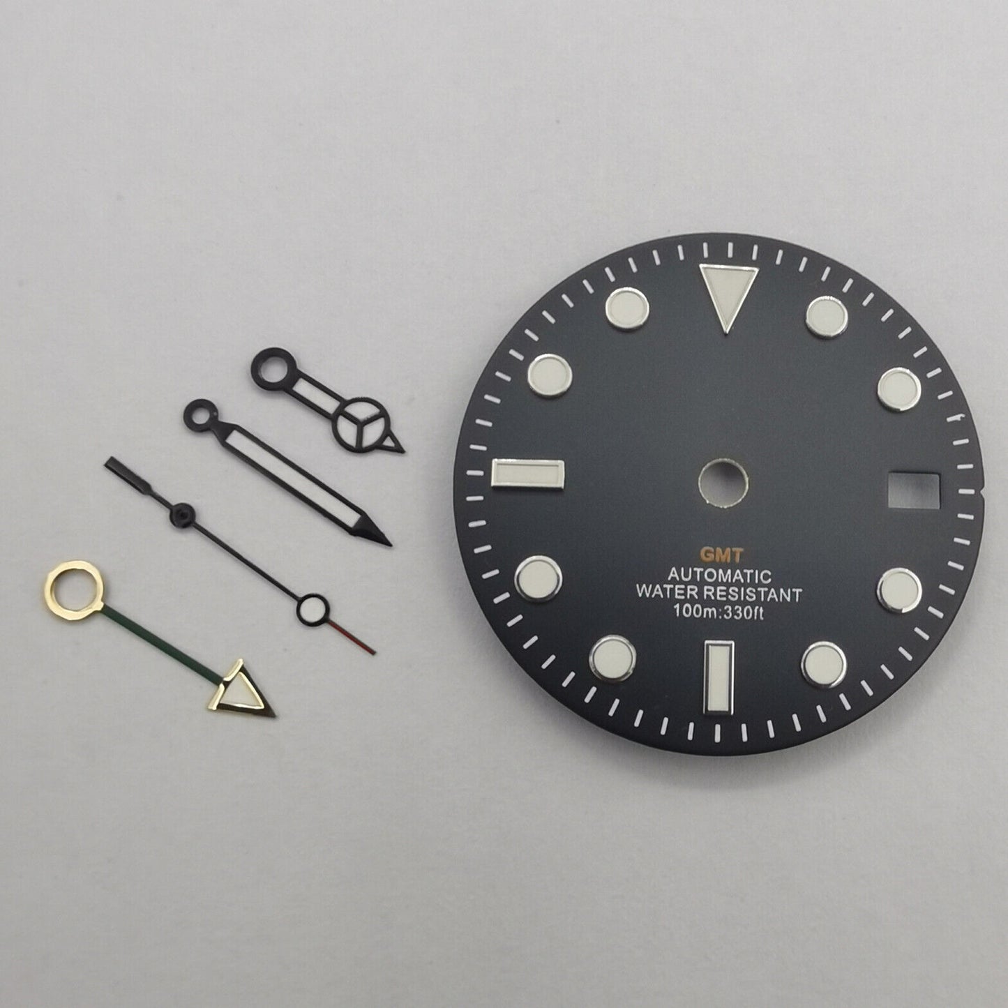 Montre GMT MOD 29 mm, cadran noir, vert lumineux, compatible avec NH34, avec aiguilles