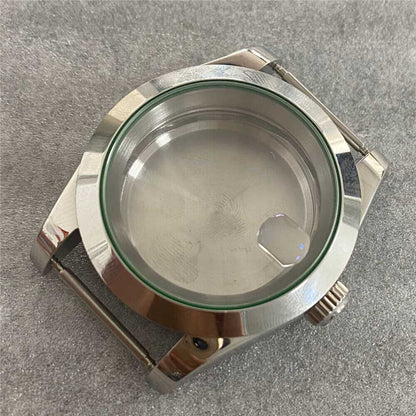39MM stainless steel watch case with sapphire glass and solid back for NH35/NH36/4R movements.