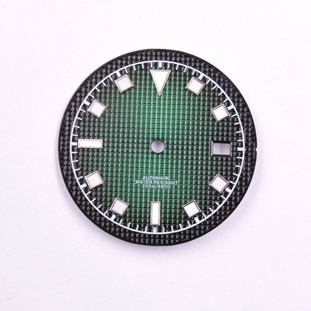Cadran de montre lumineux vert de 33,5 mm compatible avec les mouvements NH35/35A et NH36/36A