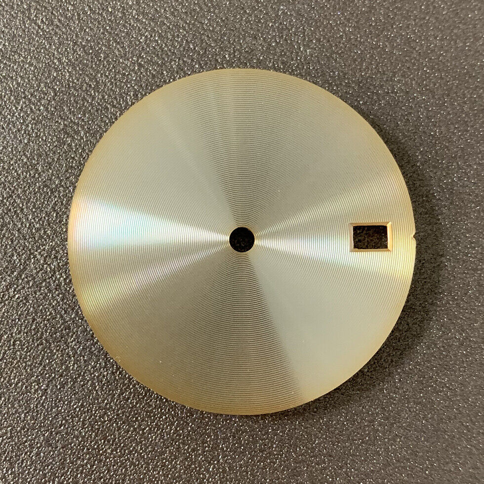 New 28.5mm Watch Dial Shined for NH35 Movement Watch Parts WITH Calendar C2
