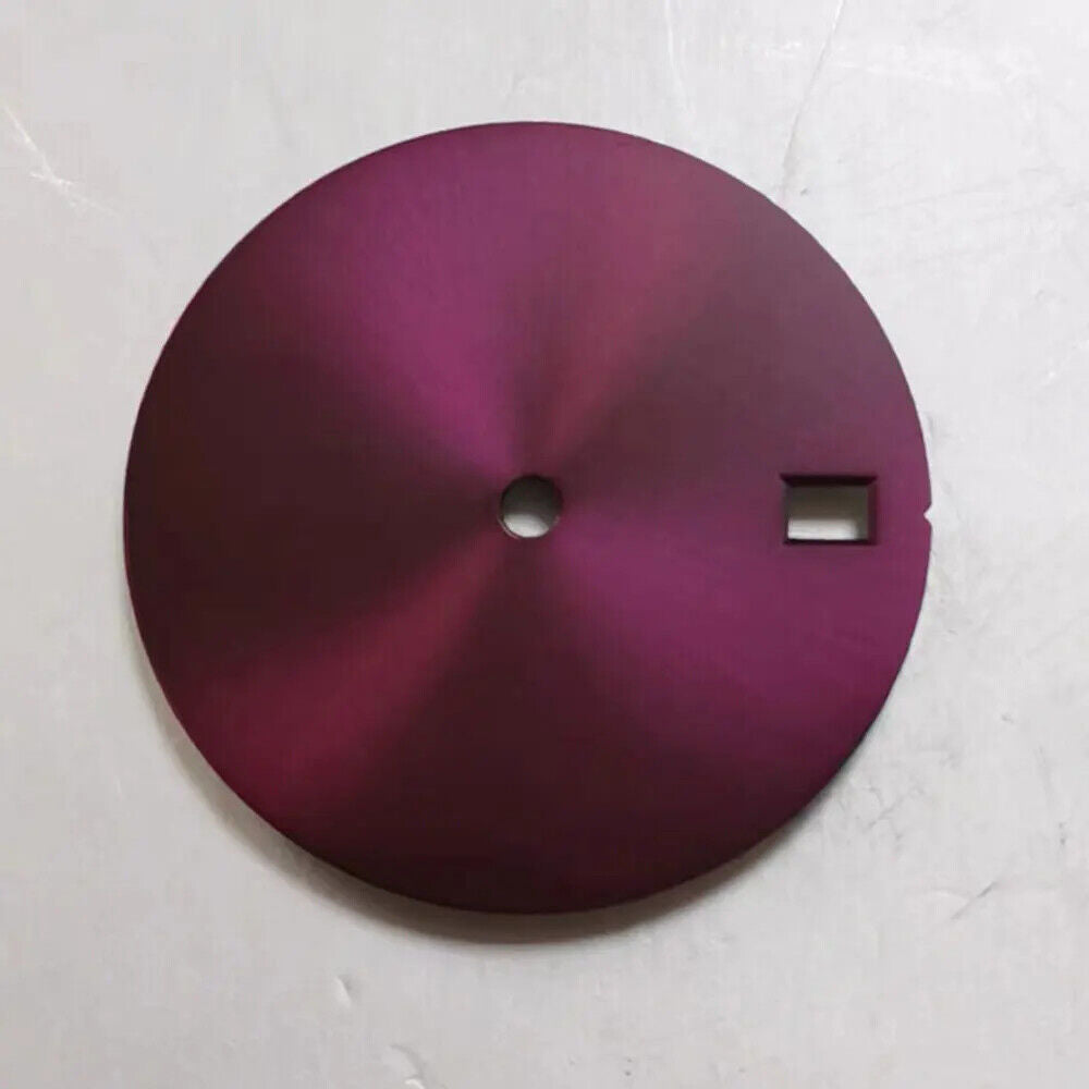 לוח שעון מתוקן 28.5 מ"מ ללא זוהר עם לוח שנה יחיד מתאים למנגנון NH35/36