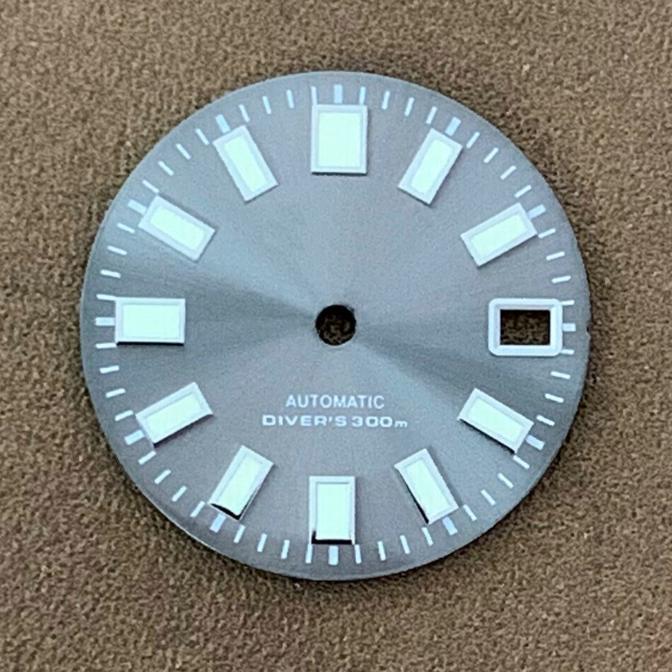 28,5 mm Uhrenzifferblatt C3 Grün leuchtend Geeignet für NH35 NH36 Uhrwerk Uhrenteile