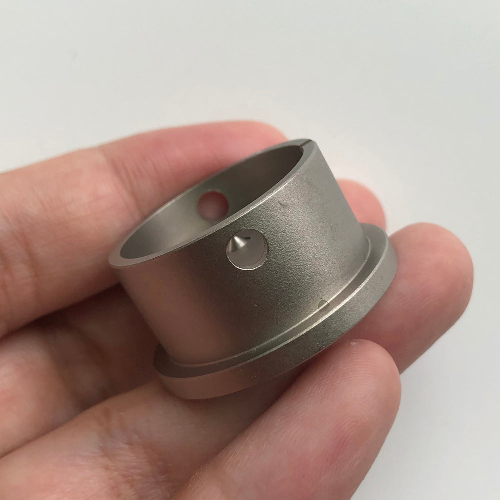 Bergeon 1997 DI 1012 precision watch movement holder with center screw, 10-1/2 ligne for watchmakers.