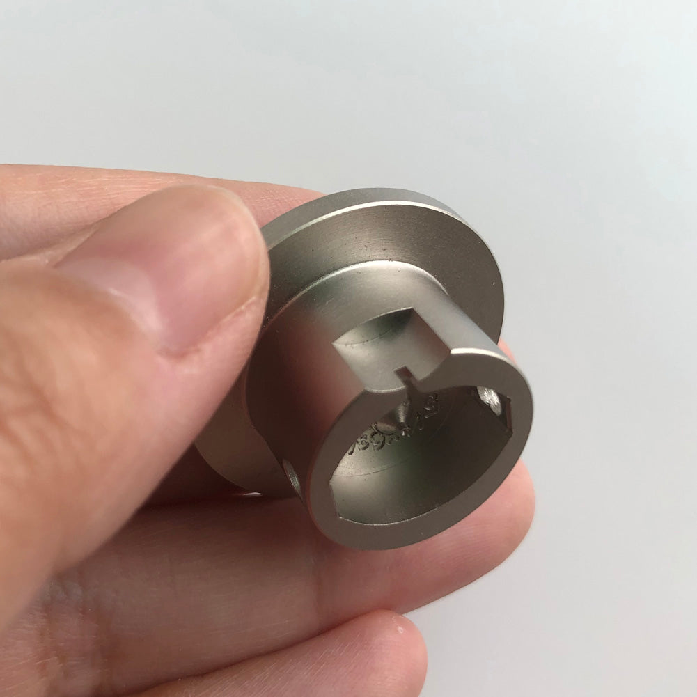 Bergeon 1997 DI 512634 watch movement holder with center screw, 5-1/2 x 6-3/4 ligne, precision tool for watch repair.