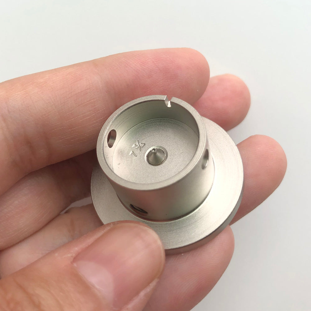 Bergeon 1997 DI 734 watch movement holder with center screw, compatible with 7-3/4 ligne movements for secure repair.