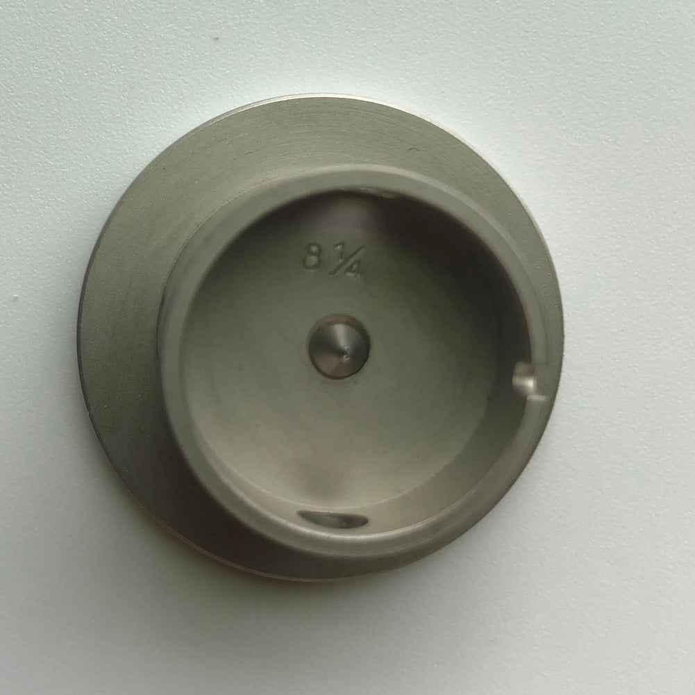 Bergeon 1997 DI 814 watch movement holder with center screw, compatible with 8-1/4 ligne movements for precise repair.