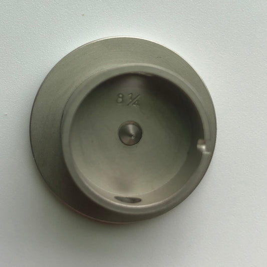 Bergeon 1997 DI 814 watch movement holder with center screw, compatible with 8-1/4 ligne movements for precise repair.