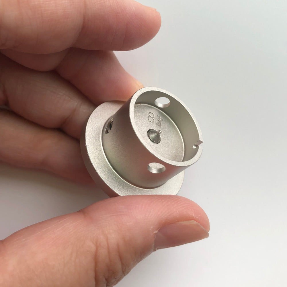 Bergeon 1997 DI 834 watch movement holder with center screw, 8-3/4 ligne, precision tool for watch repair.