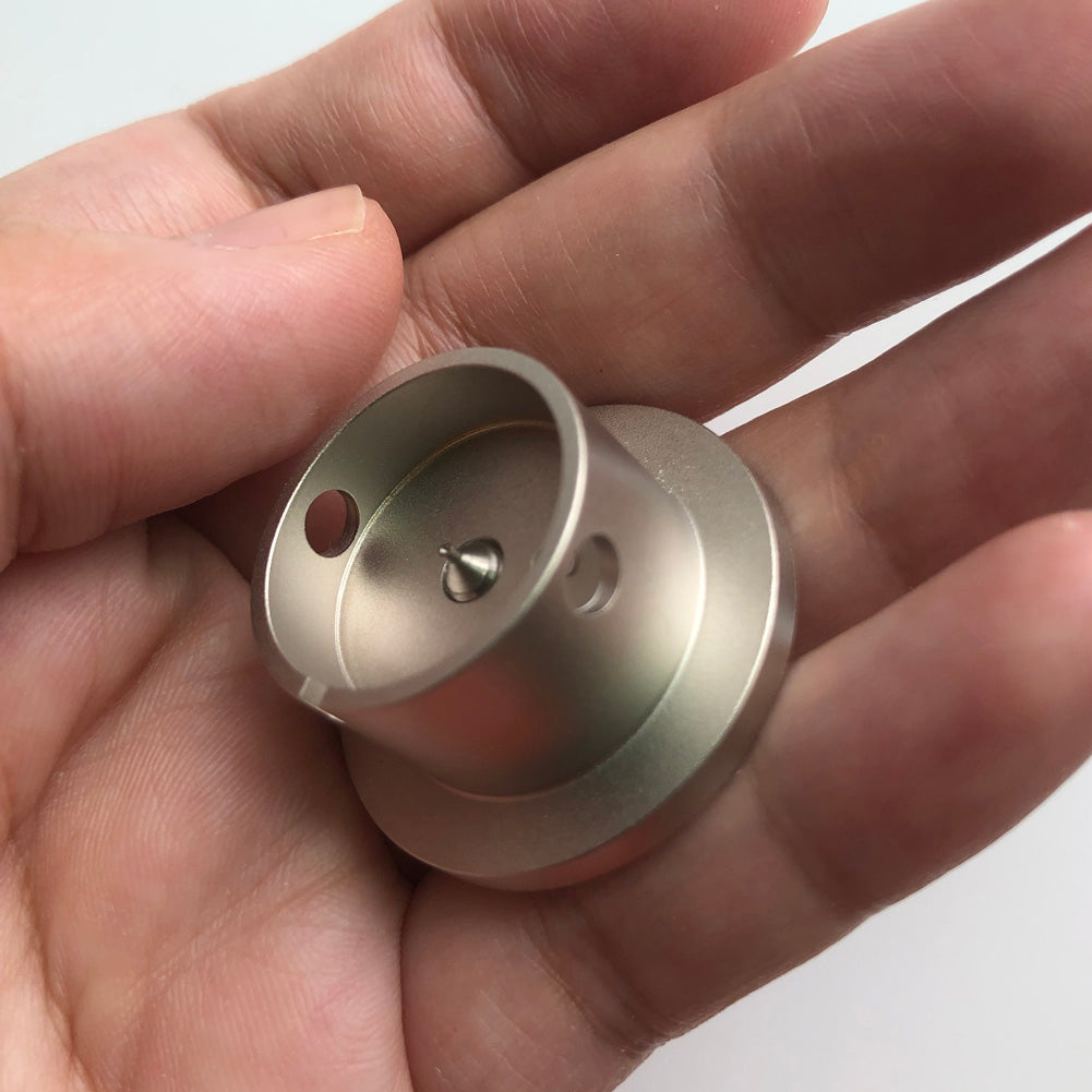 Bergeon 1997 DI 834 watch movement holder with center screw, 8-3/4 ligne, for precise watch repair tasks.