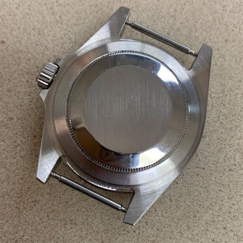 40MM 316L stainless steel watch case with sapphire glass, NH35 NH36 compatible, durable and sleek.