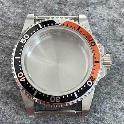 Waterproof watch case 39.5mm with stainless steel, sapphire glass for NH35/36 movements.