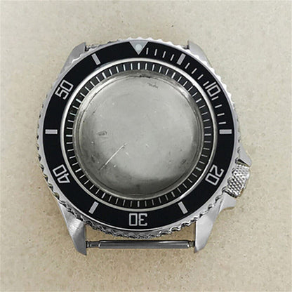 Stainless steel 41.5mm watch case for NH35/36 movement, compatible with SKX007 models.