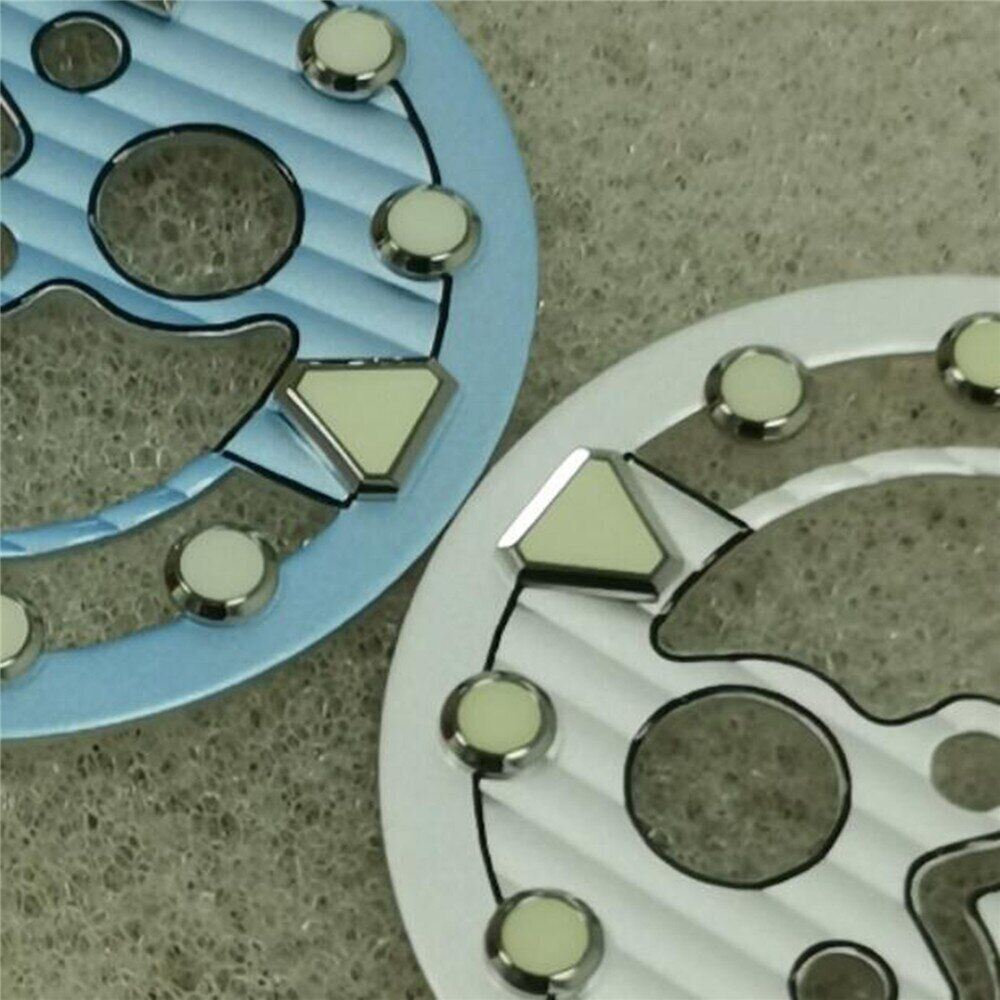 Cadran lumineux creux C3 de 28,5 mm pour mouvement NH35/NH36 pour date à 3 heures