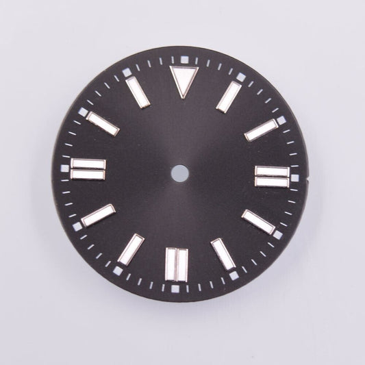 Cadran de montre vert luminescent de 28,50 mm compatible avec les mouvements NH35/36 <tc>ETA</tc>2836 2824 MYT8205 8215