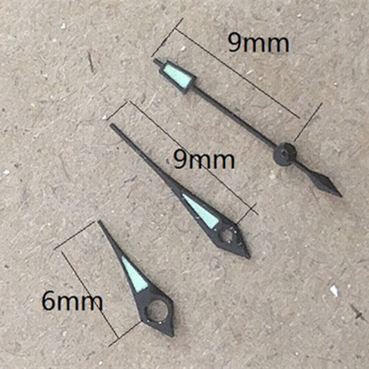 Black luminous watch hands with trim for Miyota 2035 quartz movement, enhancing visibility and style.