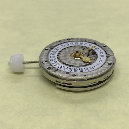 Blue balance spring with engraved GMT detail, 3186 automatic movement by Brand New China for watch repair.