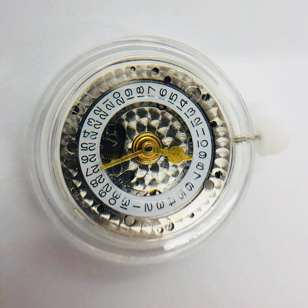 3186 Movement with GMT function and blue balance spring engraving for precise watch accessories.