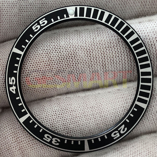 Black Radian aluminum watch bezel insert, 39.9mm outer, 31.6mm inner, sleek accessory for watch customization.