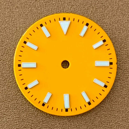 29mm luminous watch dial for NH35/NH36 movements, boosting readability in low light conditions.