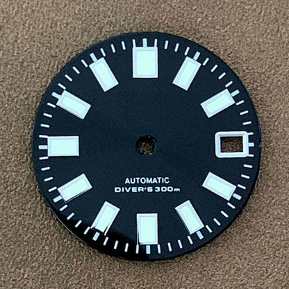 28.5mm C3 green luminous watch dial designed for NH35 NH36 movement watches.