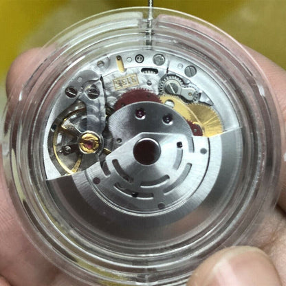 Swiss Quality VS3135 watch movement, precise China-made 3135 replacement for 1:1 Rolex models by Swiss Quality.