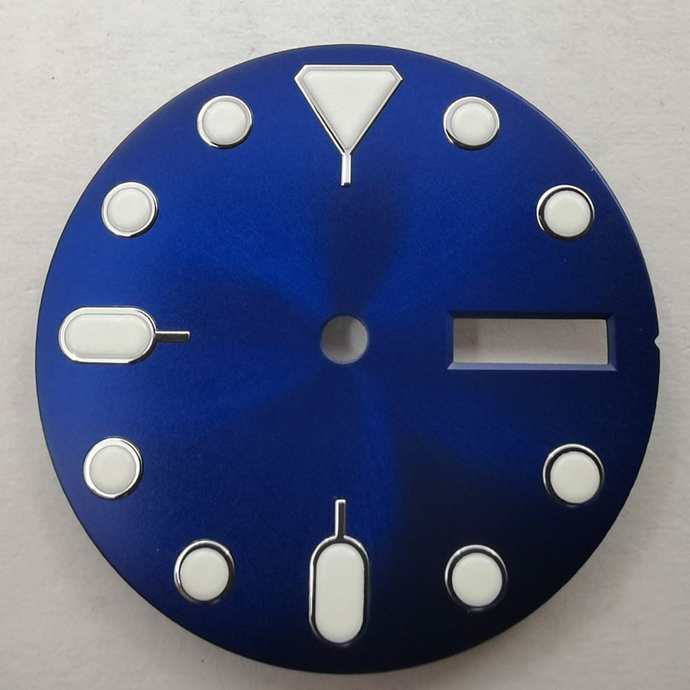 Brandneues 28,50 mm Zifferblatt, grün leuchtend, geeignet für NH36-Uhrwerk Nr. 03