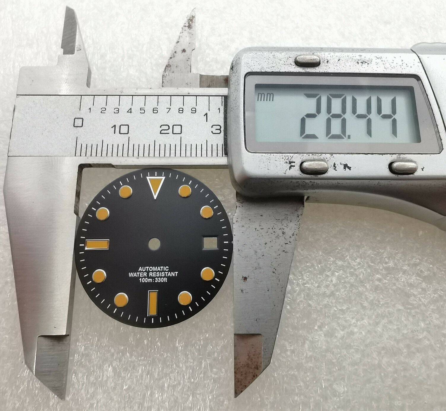 28.5mm SUB watch dial, no lume, NH35 compatible, fits 40mm cases, perfect for custom watch builds.