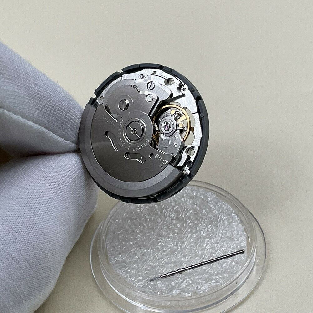Mechanical NH39 watch movement by Seiko, automatic replacement part for precise timekeeping.