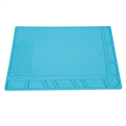 34cm x 23cm heat-resistant silicone mat for soldering station, non-slip work pad.