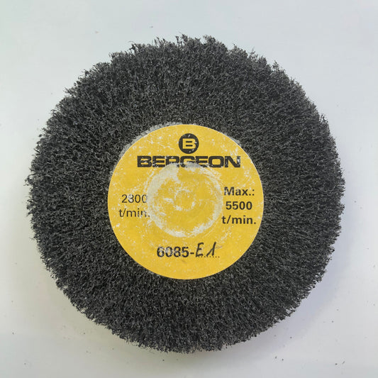 Bergeon 6085-E1 medium abrasive satin finishing wheel for precise watch metal polishing.