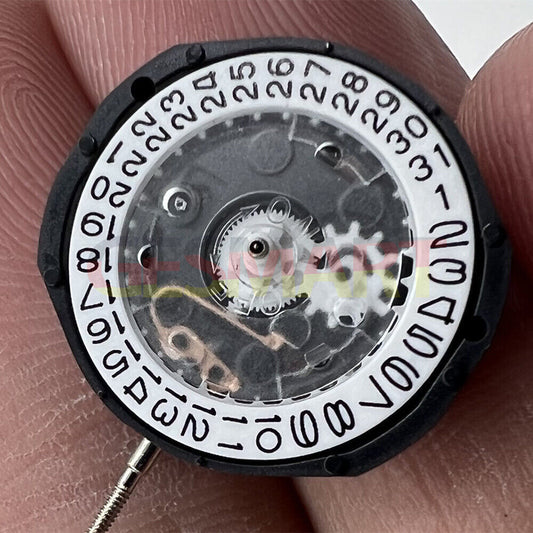 Watchmakers LG22 quartz movement with date display at 3 o'clock for watch repairs