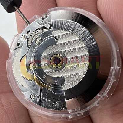 China Made SHANGHAI 2824 Silber geschnitzt automatische mechanische Bewegung Datum bei 3
