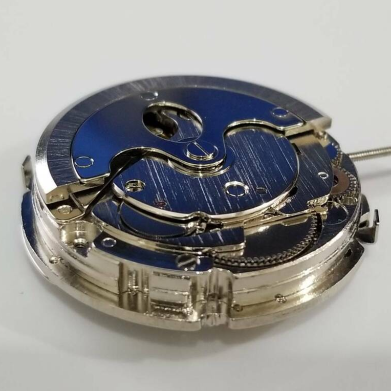 SEAGULL ST16 automatic watch movement repair part featuring big date for accurate timekeeping.