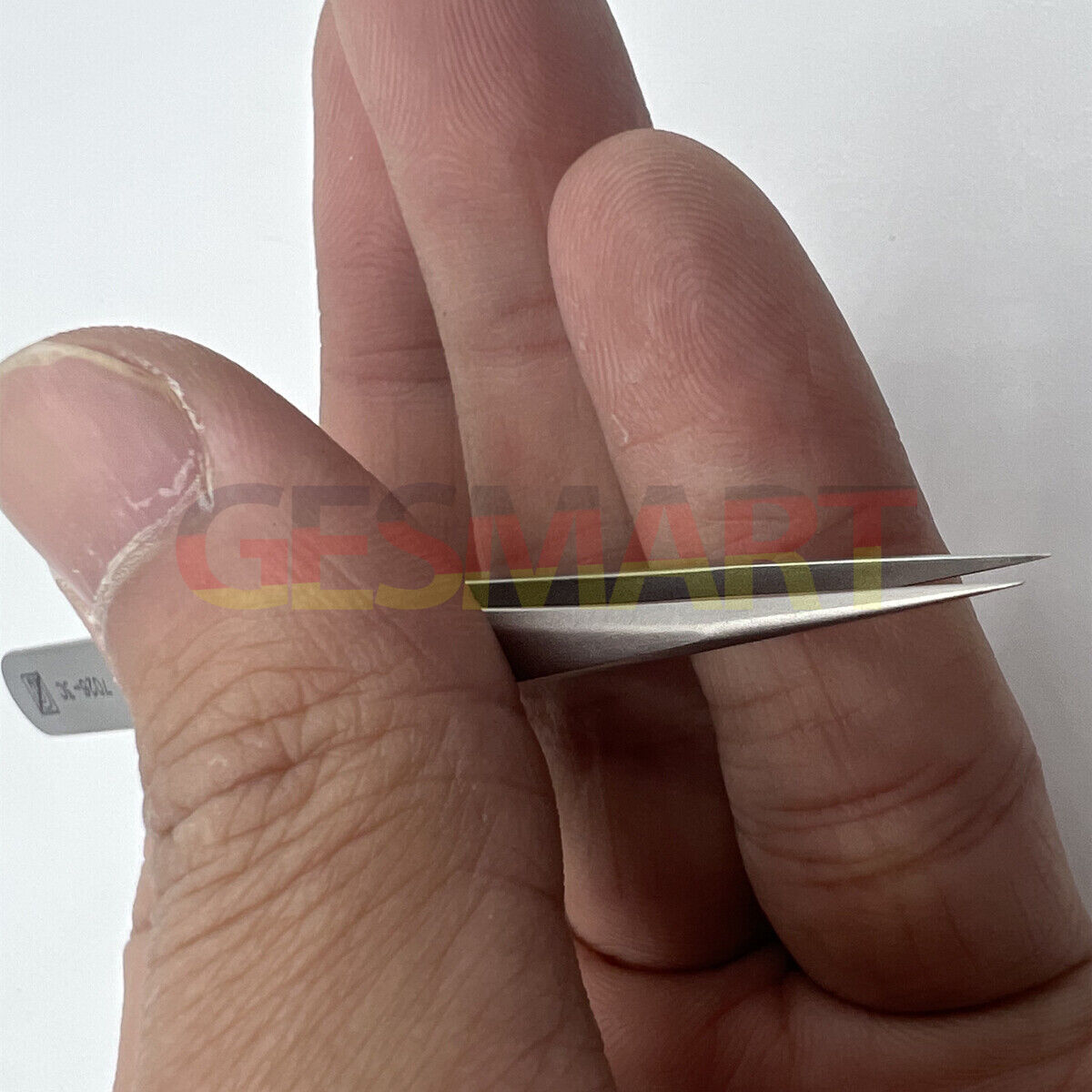 Bergeon 7026-3C stainless steel anti-magnetic tweezers for precise watch repair and assembly.