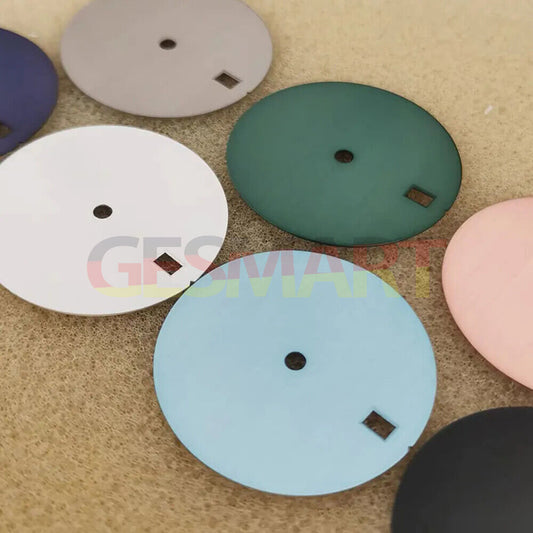 28.5mm pure color watch dial with single calendar, compatible with NH35/36 movement, sleek accessory.