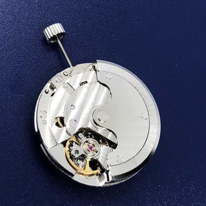 DG2813 automatic watch movement with T16 3-hand design and calendar, ideal for precise mechanical timepieces.