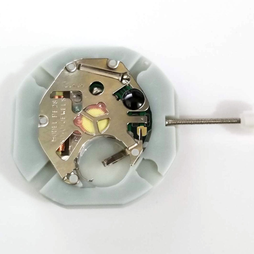 Sunon PE28 quartz watch movement with 3 hands and date window at 3 o'clock for accurate timekeeping.